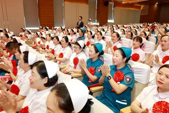 图片12.jpg 图片12.jpg